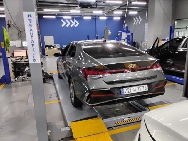 Hyundai AVANTE 2025 — inspection photo 2