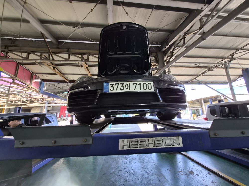 Porsche 718 2017 — inspection photo 1