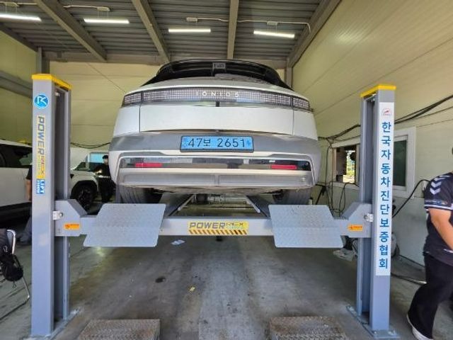Hyundai Ioniq5 2025 — inspection photo 2