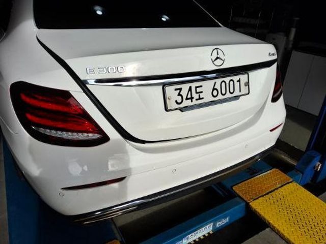 Mercedes-Benz E-Class 2018 — inspection photo 2