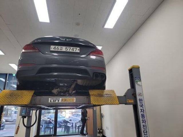 Genesis G70 2019 — inspection photo 2