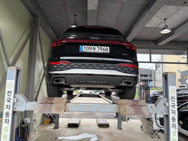 Audi Q5 2025 — inspection photo 2