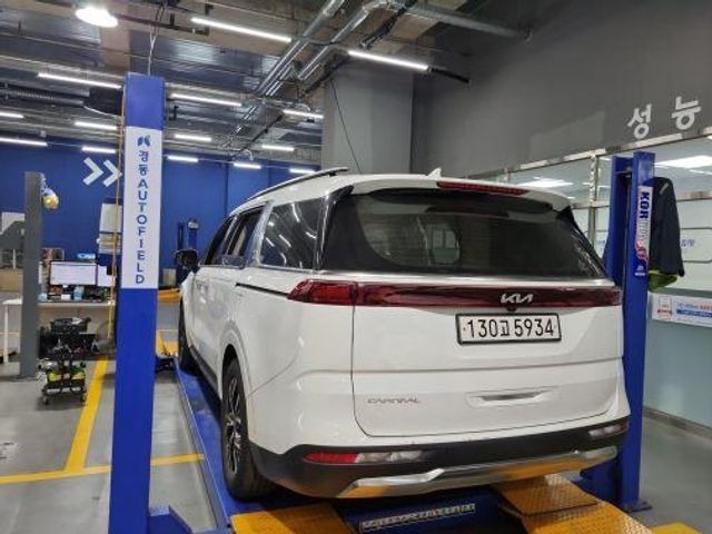 Kia Canival 2023 — inspection photo 2