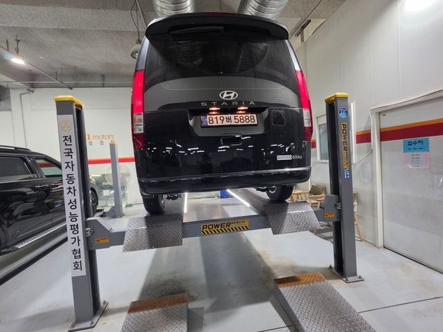 Hyundai Staria 2025 — inspection photo 2