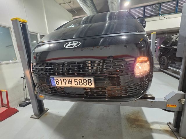 Hyundai Staria 2025 — inspection photo 1