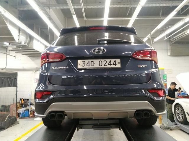 Hyundai Santafe 2017 — inspection photo 1
