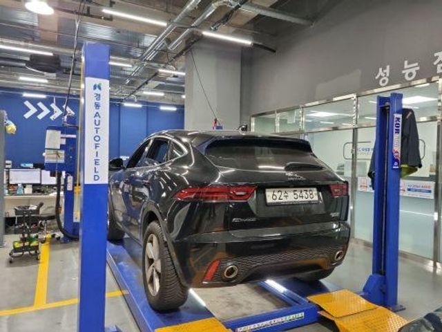 Jaguar E-PACE 2018 — inspection photo 2
