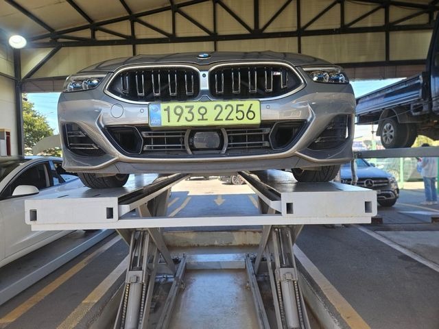 BMW 8-Series 2024 — inspection photo 1