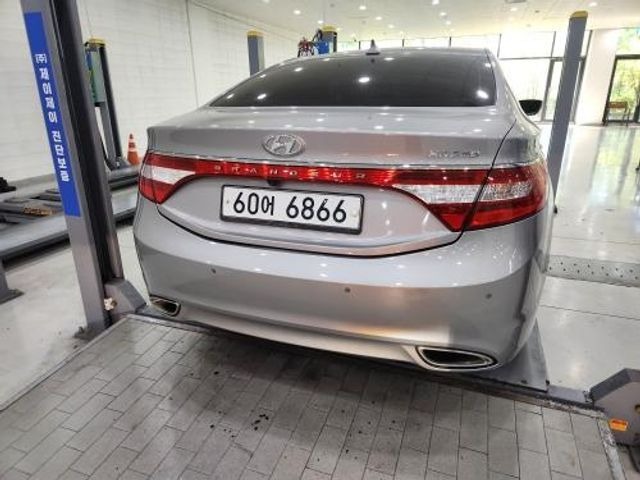 Hyundai Grandeur 2012 — inspection photo 2