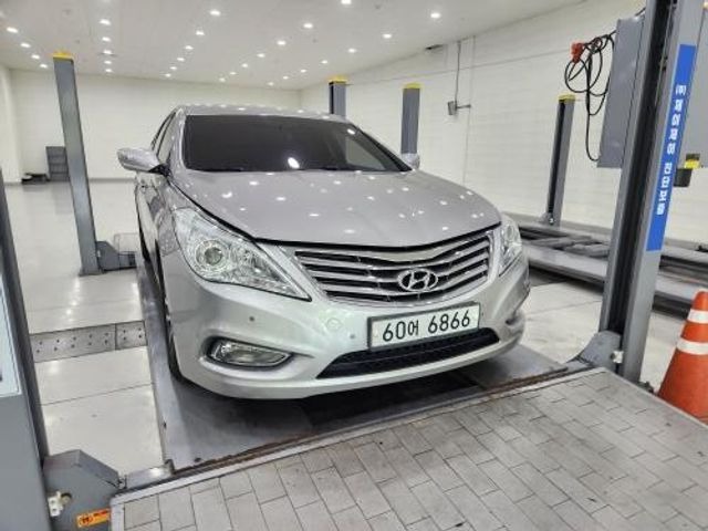 Hyundai Grandeur 2012 — inspection photo 1