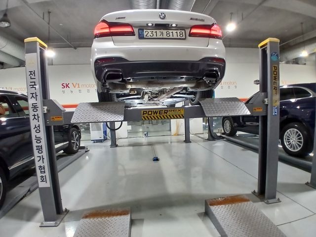 BMW 5-Series 2018 — inspection photo 2