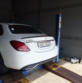 Mercedes-Benz C-Class 2017 — inspection photo 2