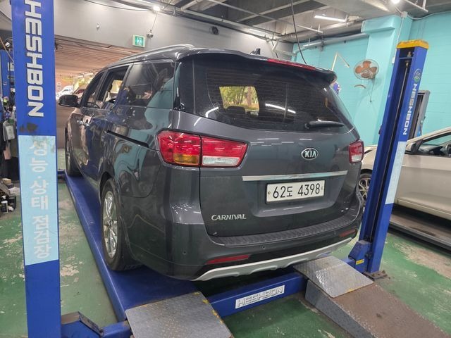 Kia Canival 2015 — inspection photo 2