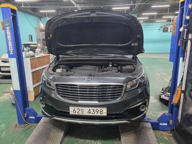 Kia Canival 2015 — inspection photo 1