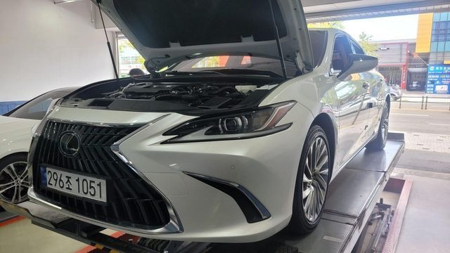 Lexus ES 2023 — inspection photo 1