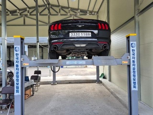 Ford Mustang 2019 — inspection photo 2