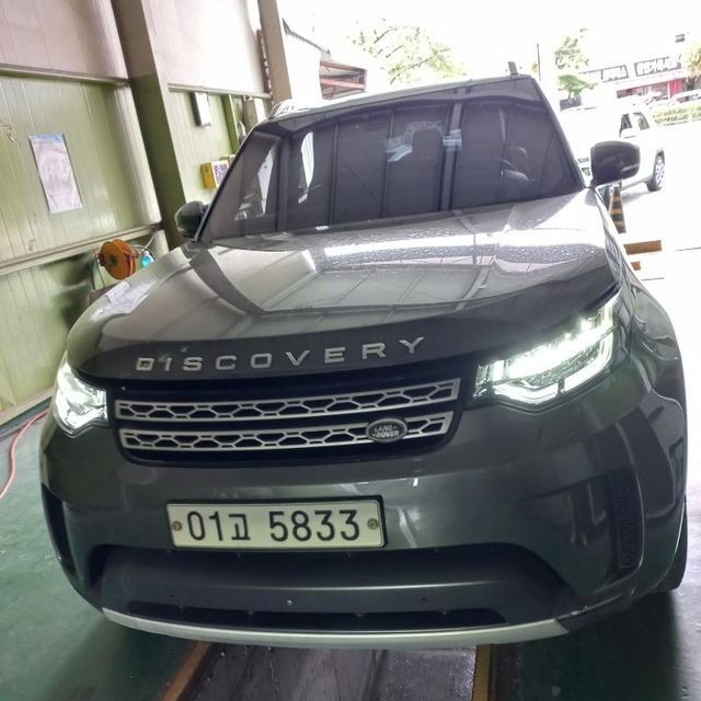 Land Rover Discovery 2019 — inspection photo 1