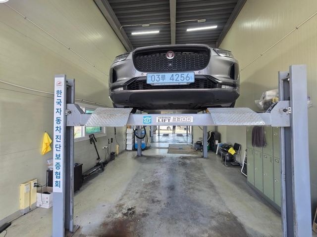 Jaguar I-PACE 2019 — inspection photo 1