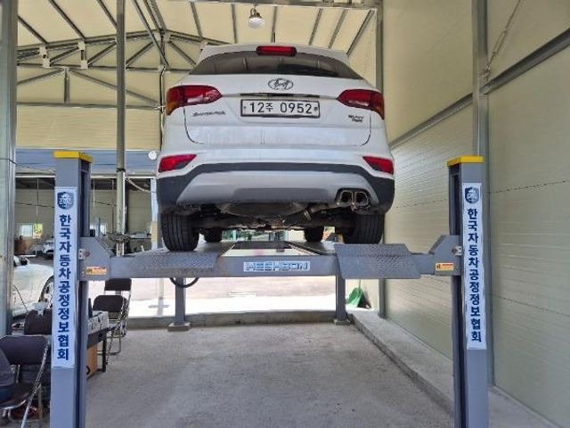 Hyundai Santafe 2016 — inspection photo 2