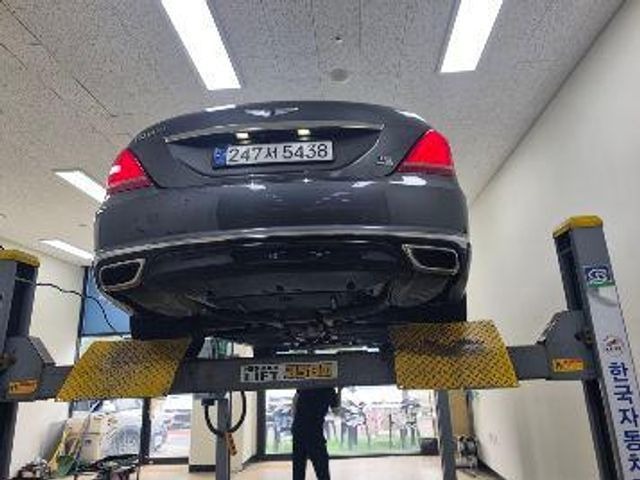 Genesis EQ900 2017 — inspection photo 2