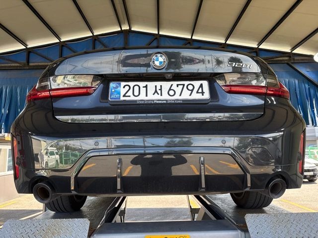 BMW 3-Series 2025 — inspection photo 2