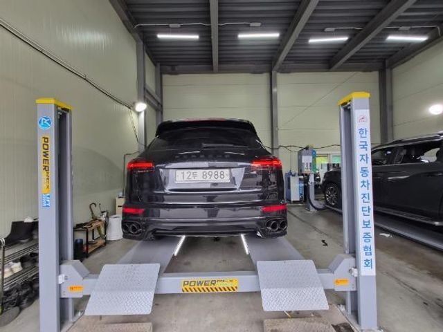 Porsche Cayenne 2016 — inspection photo 2