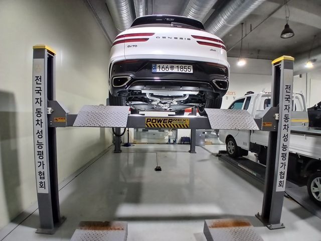 Genesis GV70 2025 — inspection photo 2