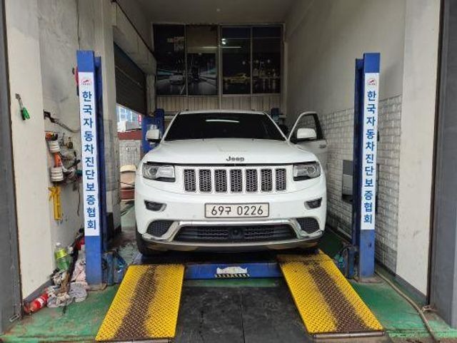 Jeep Cherokee 2016 — inspection photo 1