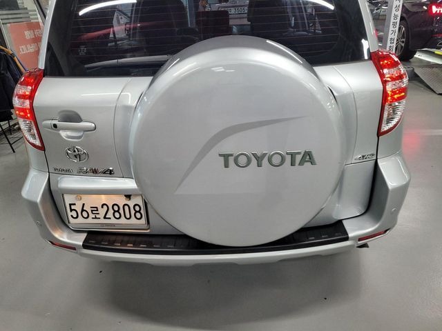 Toyota RAV4 2011 — inspection photo 2