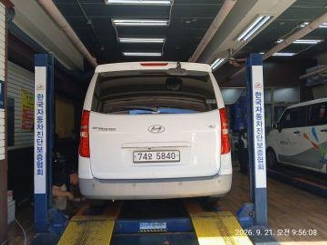 Hyundai Starex 2017 — inspection photo 2