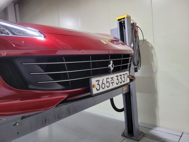 Ferrari GTC4 Lusso 2019 — inspection photo 1