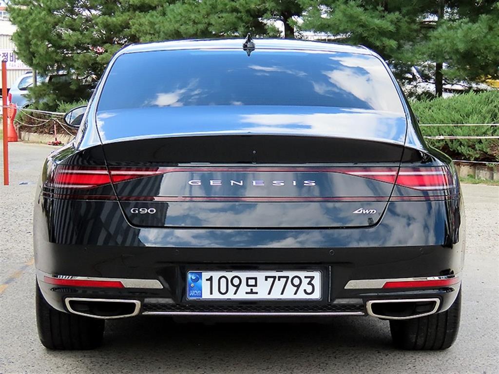 Genesis G90 2023 — inspection photo 2