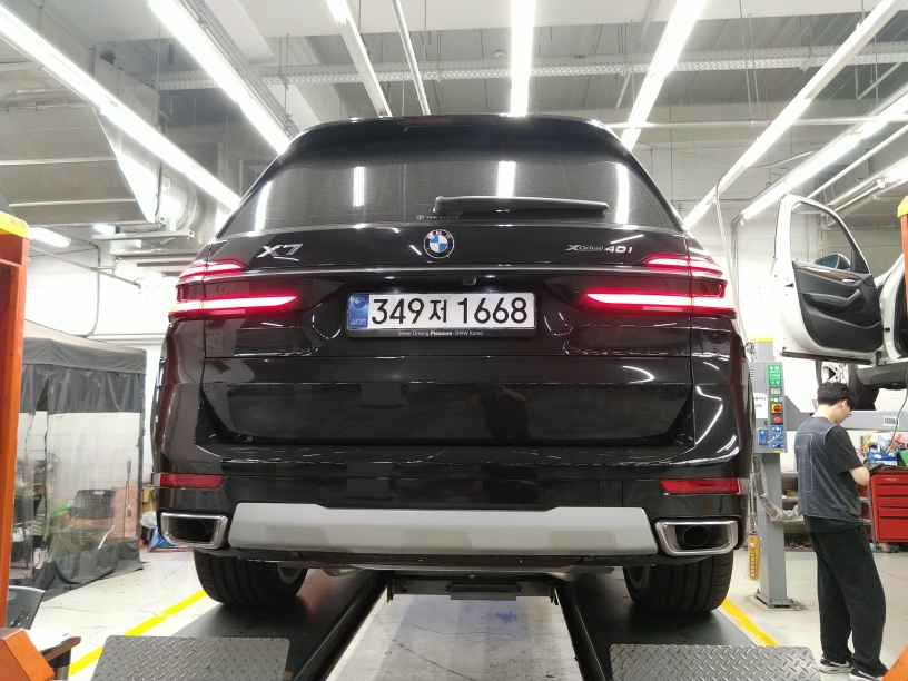 BMW X7 2026 — inspection photo 2
