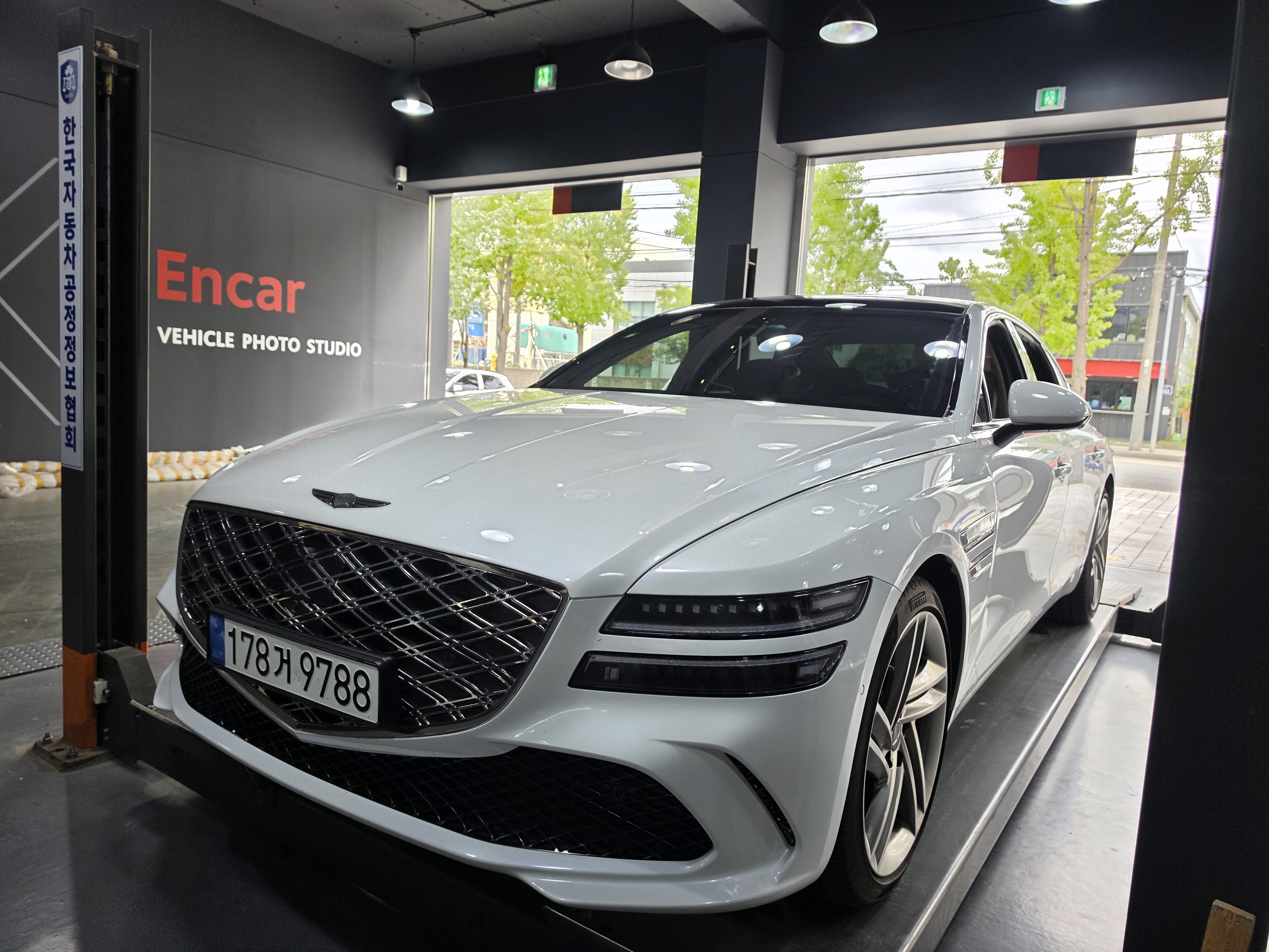 Genesis G80 2025 — inspection photo 1