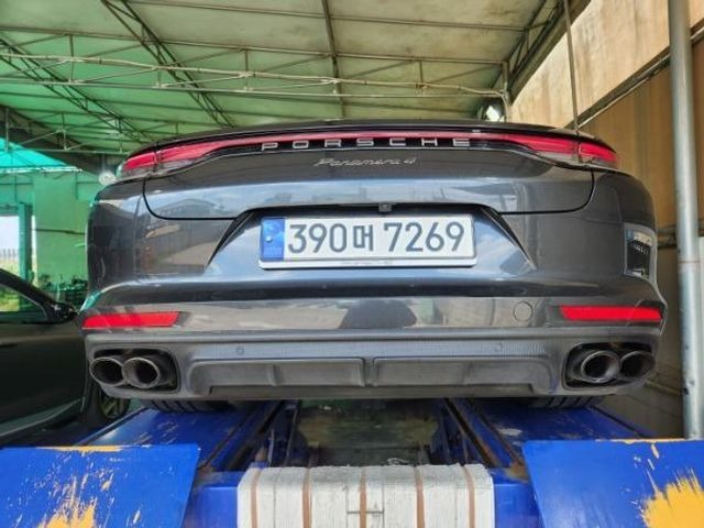 Porsche Panamera 2023 — inspection photo 2