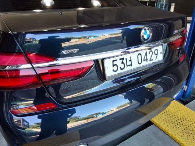 BMW 7-Series 2017 — inspection photo 2