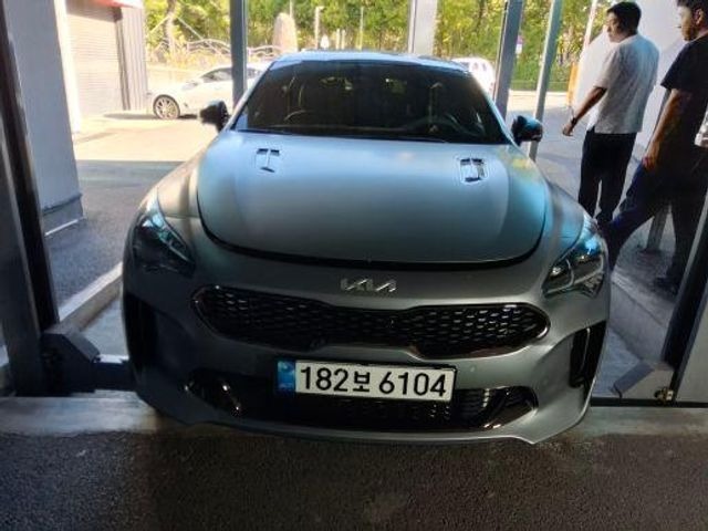 Kia Stinger 2023 — inspection photo 1