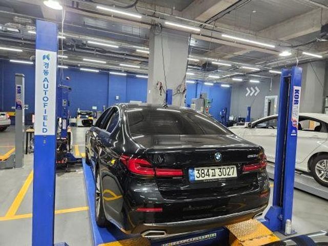 BMW 5-Series 2023 — inspection photo 2