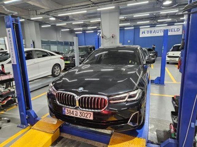 BMW 5-Series 2023 — inspection photo 1
