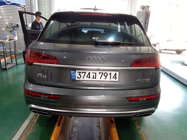 Audi Q5 2024 — inspection photo 2