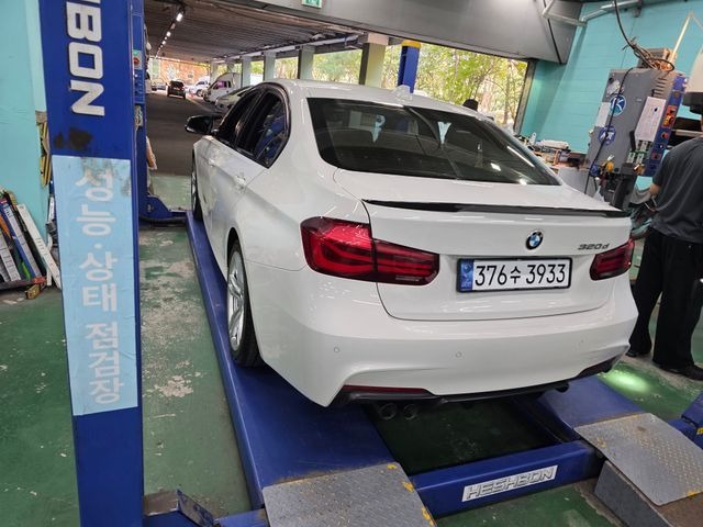 BMW 3-Series 2018 — inspection photo 2