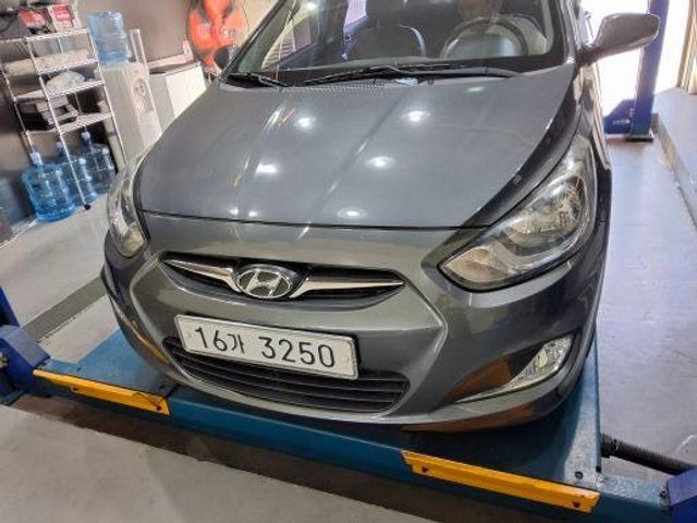 Hyundai Accent 2012 — inspection photo 1