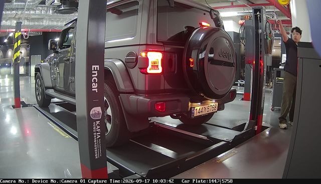 Jeep Wrangler 2021 — inspection photo 2