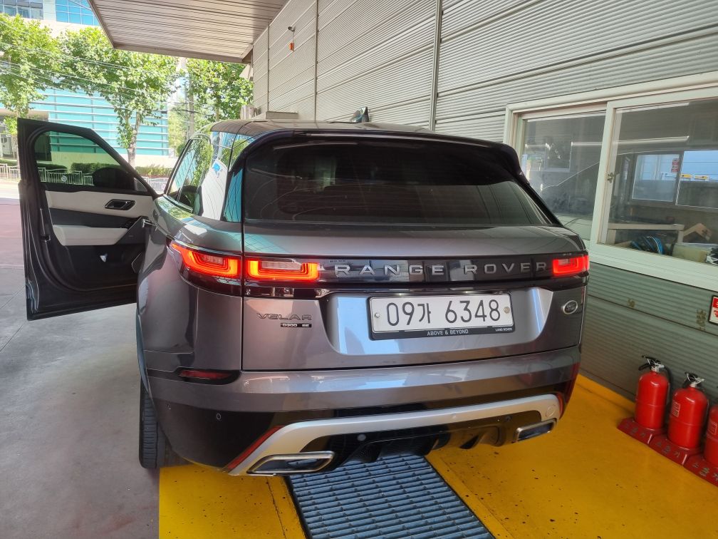 Land Rover Range Rover Velar 2018 — inspection photo 2