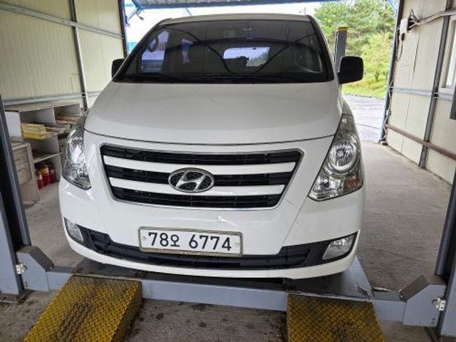 Hyundai Starex 2017 — inspection photo 1