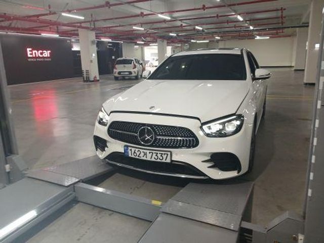 Mercedes-Benz E-Class 2023 — inspection photo 1