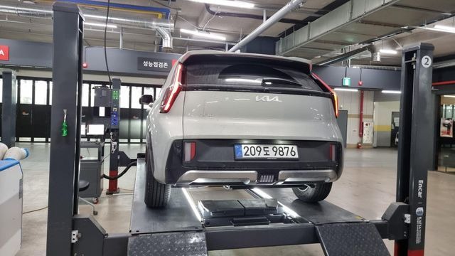 Kia Niro 2027 — inspection photo 2