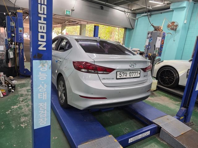 Hyundai AVANTE 2016 — inspection photo 2