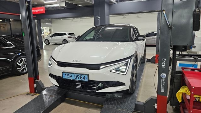 Kia EV6 2025 — inspection photo 1