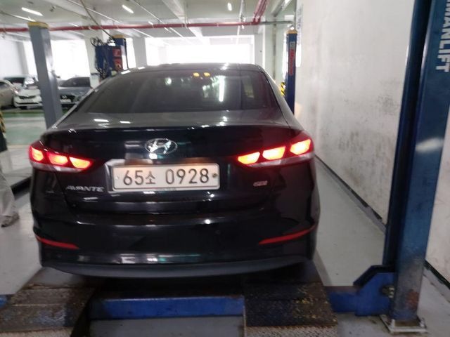 Hyundai AVANTE 2016 — inspection photo 2